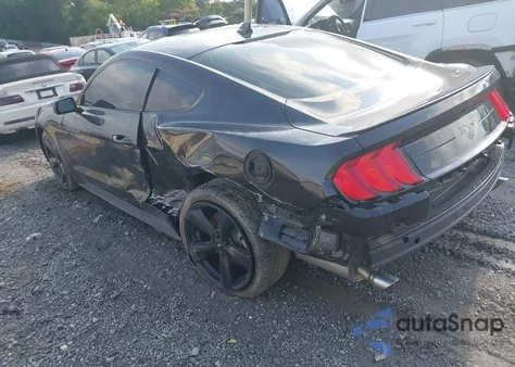 2022 Ford Mustang Ecoboost Premium Fastback z USA, uszkodzony, nr VIN 1FA6P8TH7N5128662